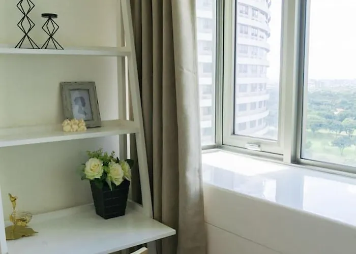 Elegant And Modern 2 Bedroom Golf Skyline View * Manila