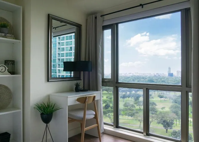 Elegant And Modern 2 Bedroom Golf Skyline View Сasa de vacaciones